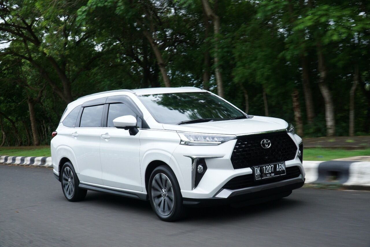 Alasan Kuat Toyota Veloz Raih The Best Small MPV GridOto Award 2025