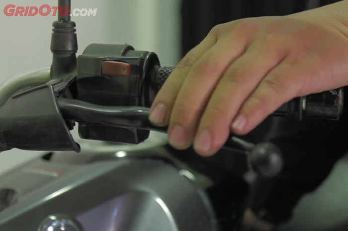 Ternyata Ini Penyebab Motor Bekas Susah Ganti Gigi Selain Kampas Kopling Habis