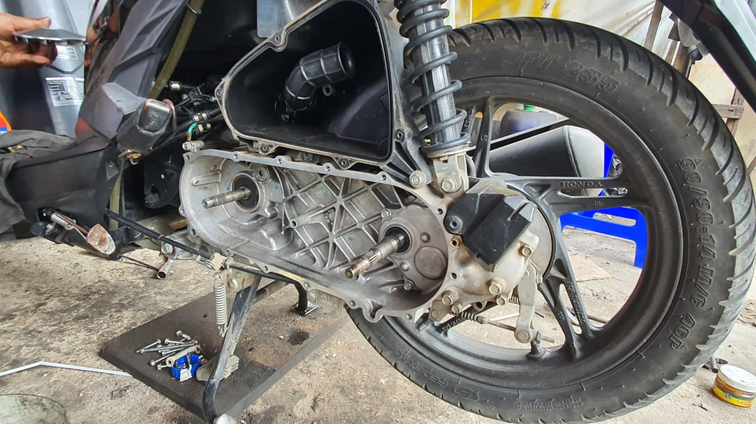 Ternyata Ini Dampaknya Kalau Paking di CVT Motor Matic Gak Dipasang