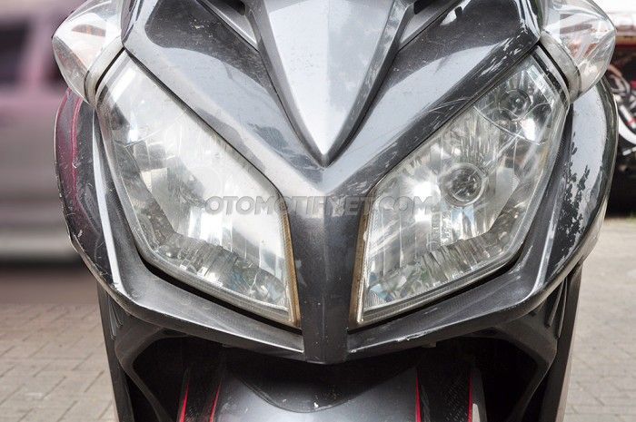 motor bekas, mika lampu, mika lampu motor, cara mencegah mika lampu jadi buram, cara mencegah mika lampu jadi menguning, cara mencegah mika lampu motor menguning, Cara Praktis Mencegah Warna Mika Lampu Motor Jadi Kuning Dan Kusam