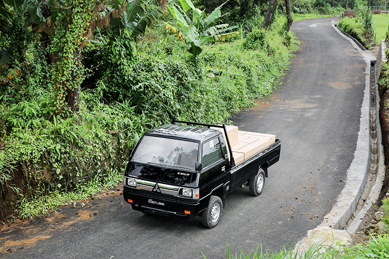 Cocok Dipakai Kerja Keras Cari Cuan, Intip Harga Mitsubishi Colt L300