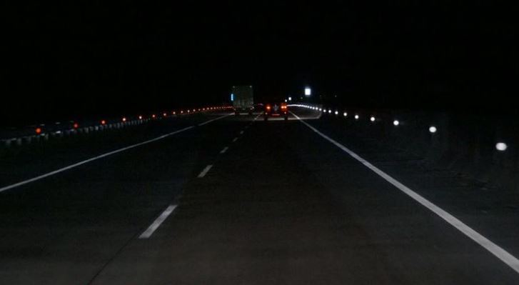 Persiapan Mudik Nataru, Begini Cara Kurangi Kantuk Saat Mengemudi di Malam Hari