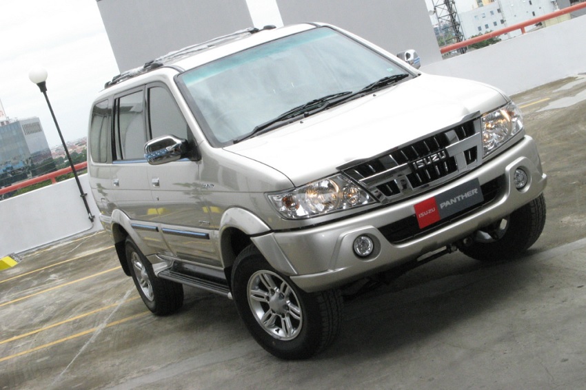 mobil keluarga, isuzu panther bekas, Panther Bekas, mobil bekas panther, harga mobil bekas isuzu panther, Isuzu Panther Dijual Mulai Rp 70 Jutan, Simak Tipe dan Tahunnya