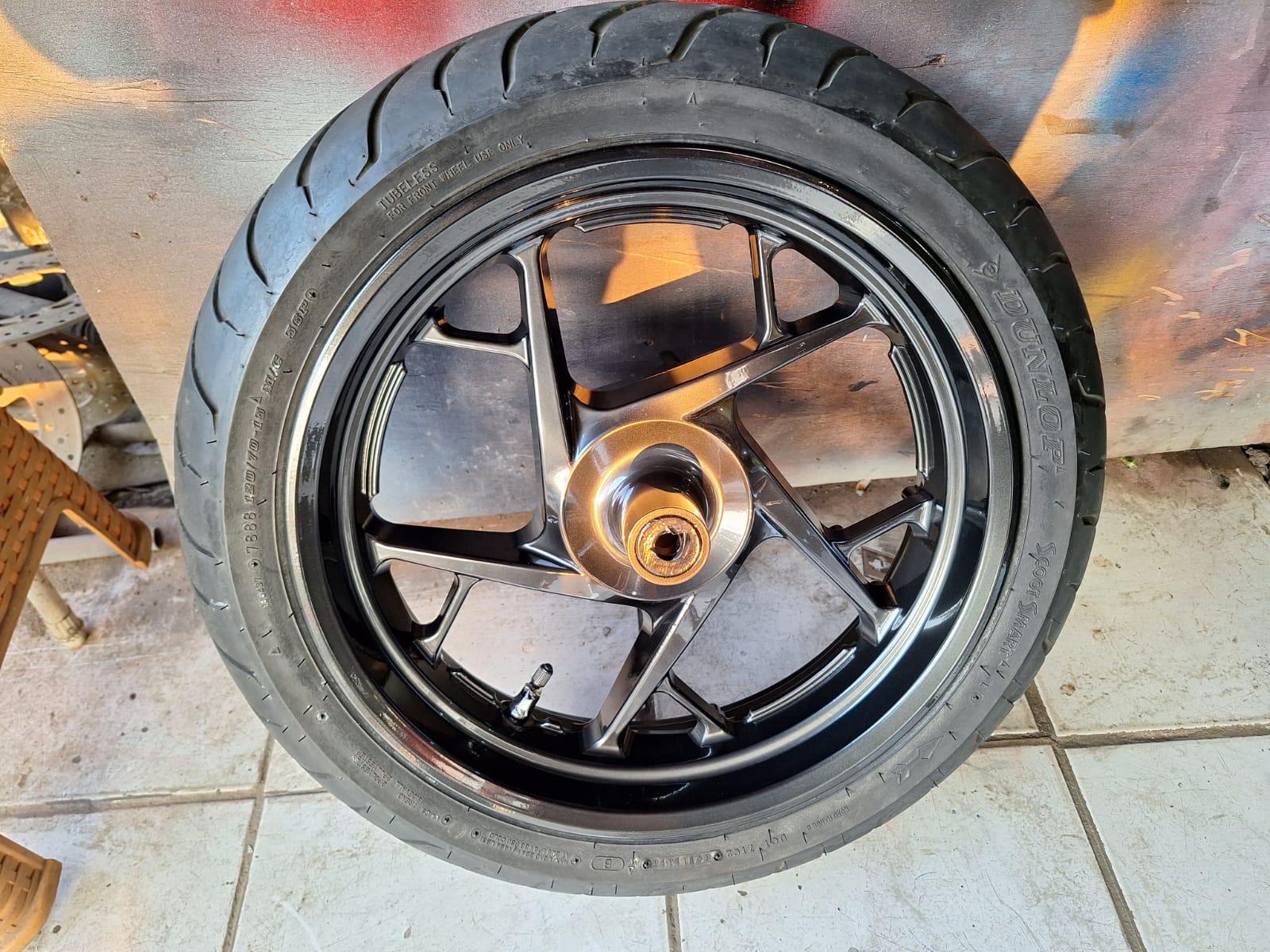 motor, pelek, ban tubeless, pelek motor, pelek racing, pelek racing motor, Ternyata Gak Semua Pelek Motor Bekas Cocok Dengan Ban Tubeless, Baru Tahu