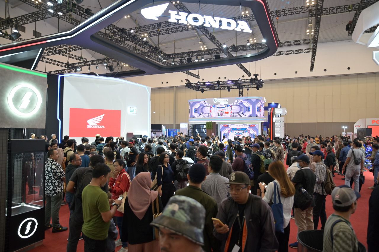 Program IMOS 2025 Bikin Menarik, Promo Hingga Pamer Teknologi Motor Terbaru
