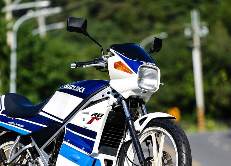 jepang, motor sport, mesin 2-tak, Suzuki RGR 150, Suzuki RG50, Tampil Sporty Meski CC Mesinnya Mini, Inilah Motor Sport Pendahulu Suzuki RGR 150