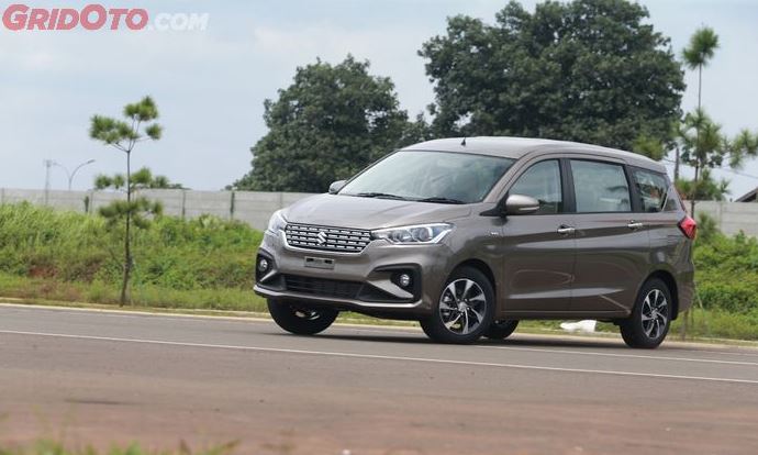 Jelang Libur Nataru Harga Mobil Bekas Suzuki Ertiga 2020-2022 Segini