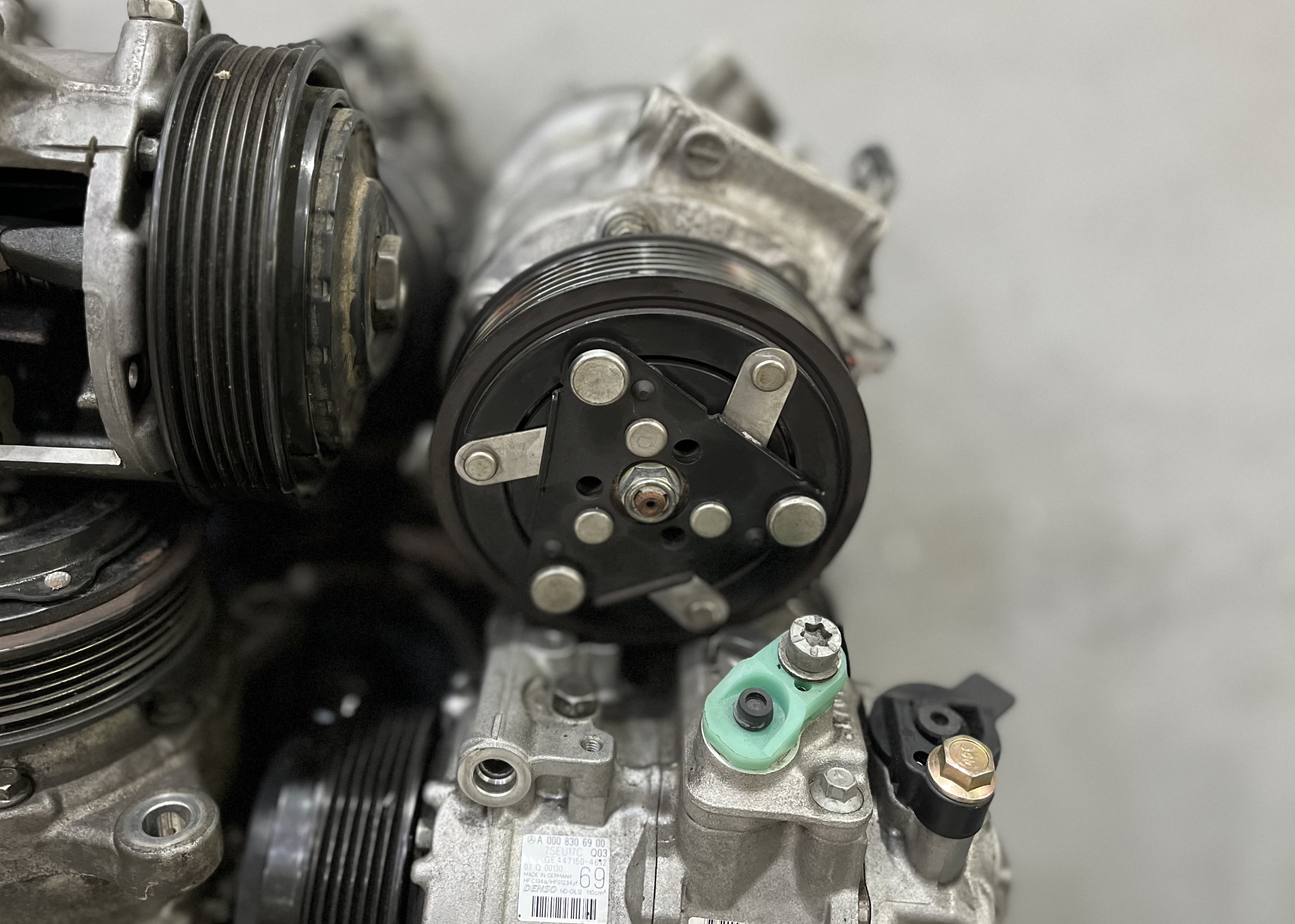 Kompresor AC Mobil Mau Rusak, Begini Tanda yang Harus Dipahami