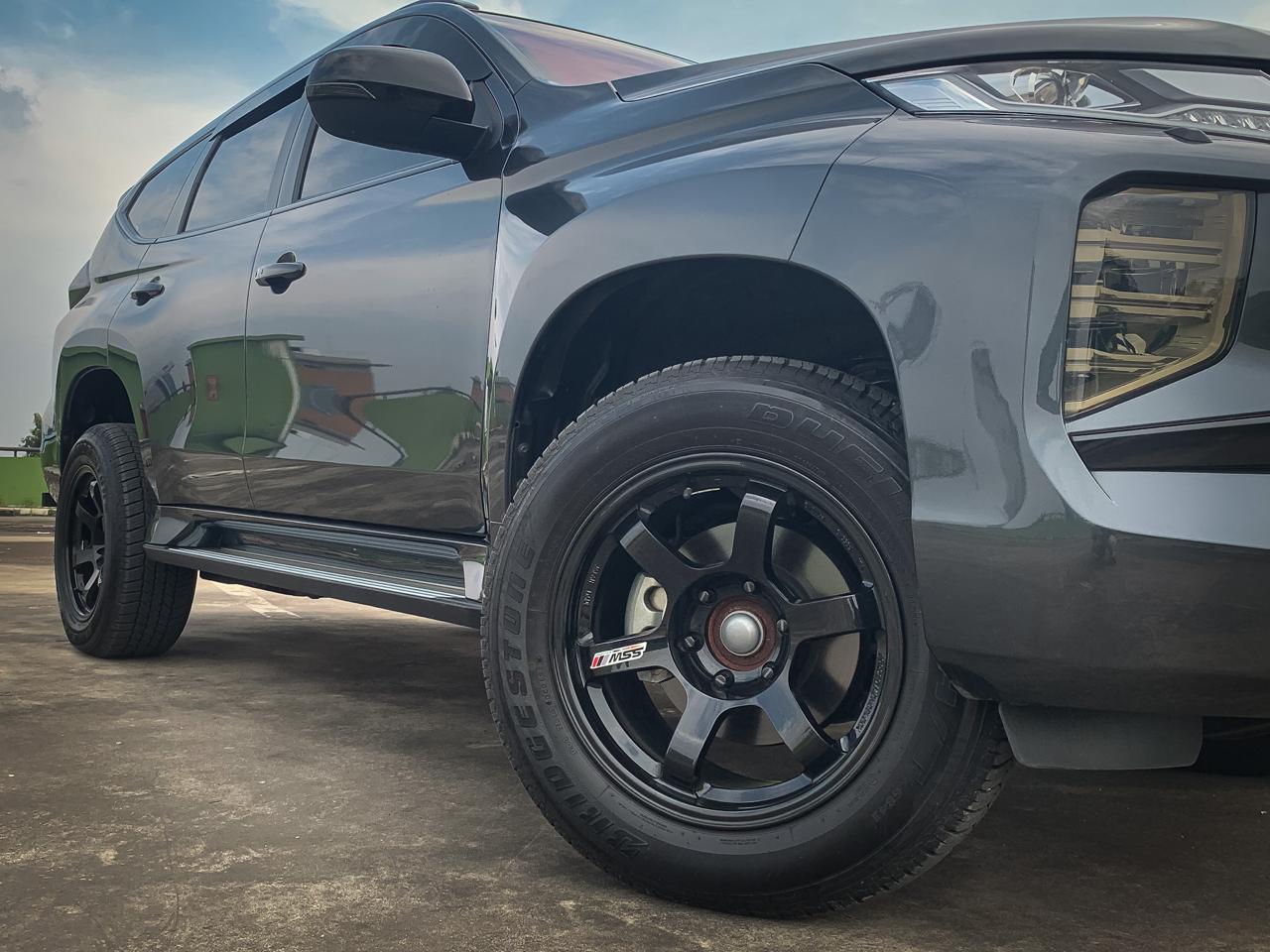 Tips Ganti Pelek Mobil yang Ramah di Kantong, Ternyata Begini Kuncinya