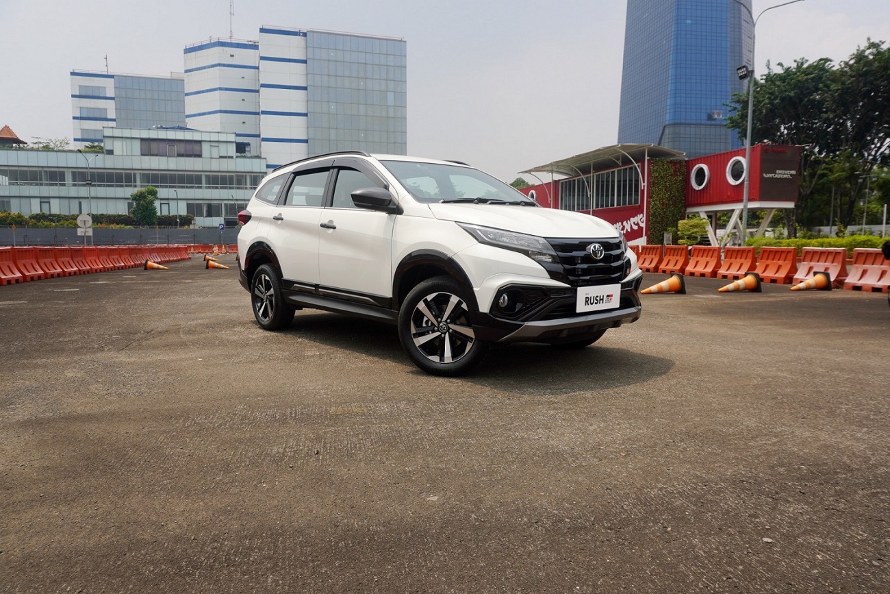 Akhir Tahun, Toyota Rush Dapat Diskon hingga Rp 30 Juta, Harga Jadi Segini