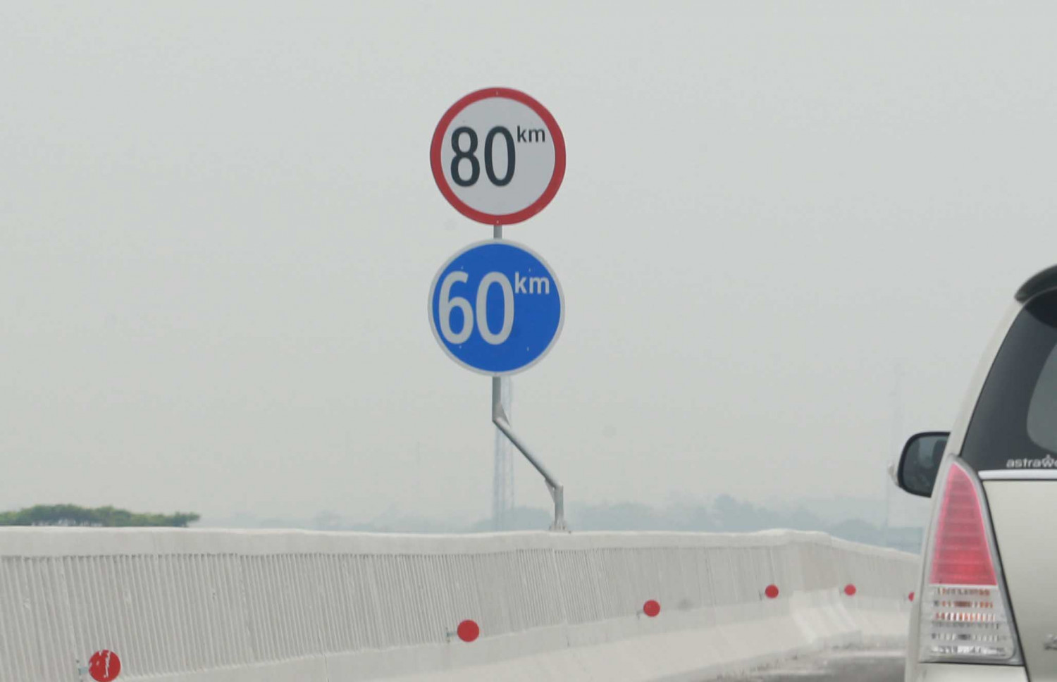 Jangan Egois, Melaju Kayak Keong di Jalan Tol Bisa Picu Phantom Traffic