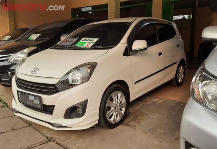 Kapan Waktu Ideal Ganti Filter Oli Daihatsu Ayla  Biar Mesin Awet?