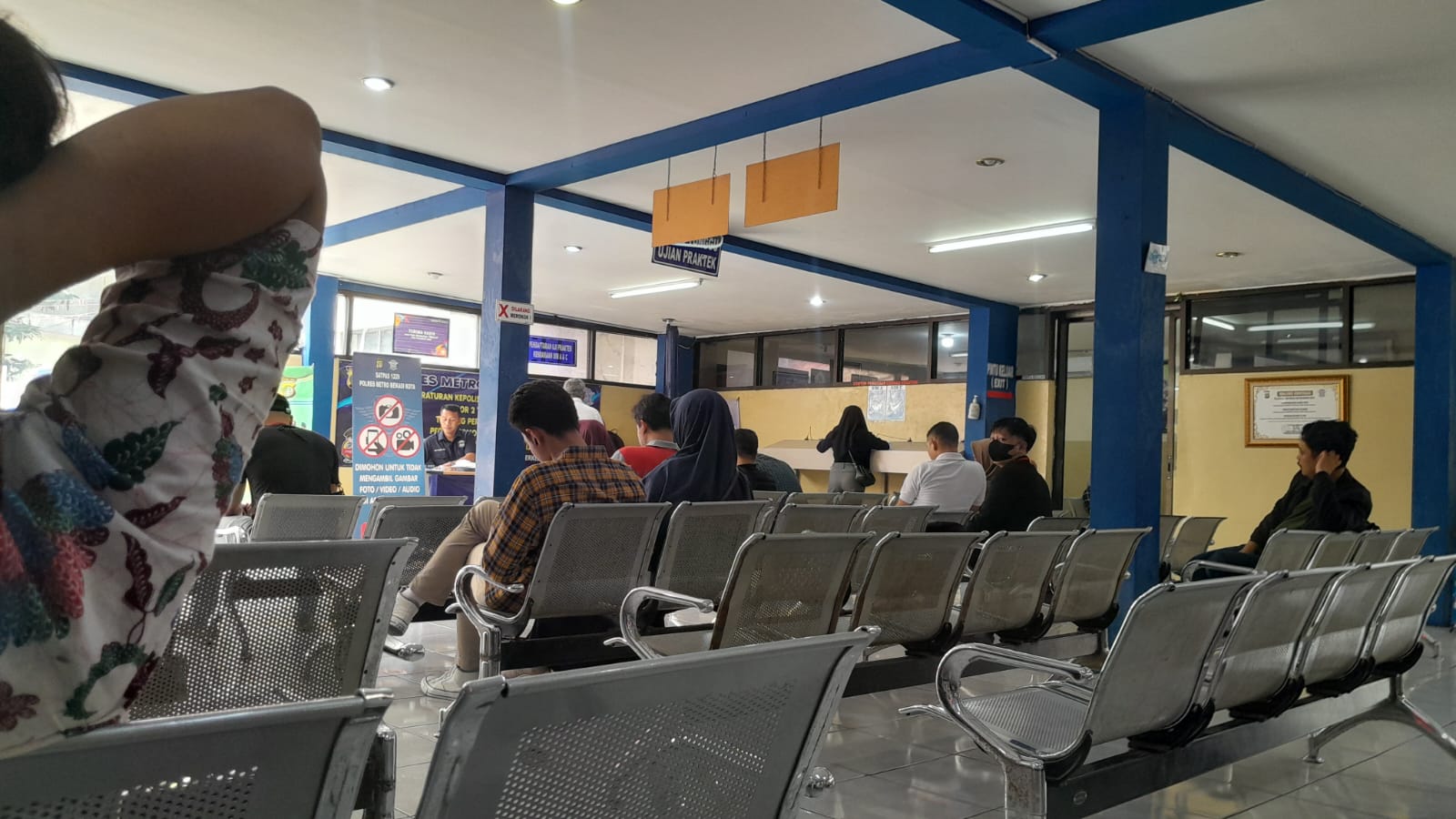 Surat Izin Mengemudi (SIM), KTP asli, Bikin SIM, Mesti Bawa Fotokopi atau Cukup KTP Asli? Begini Pantauannya