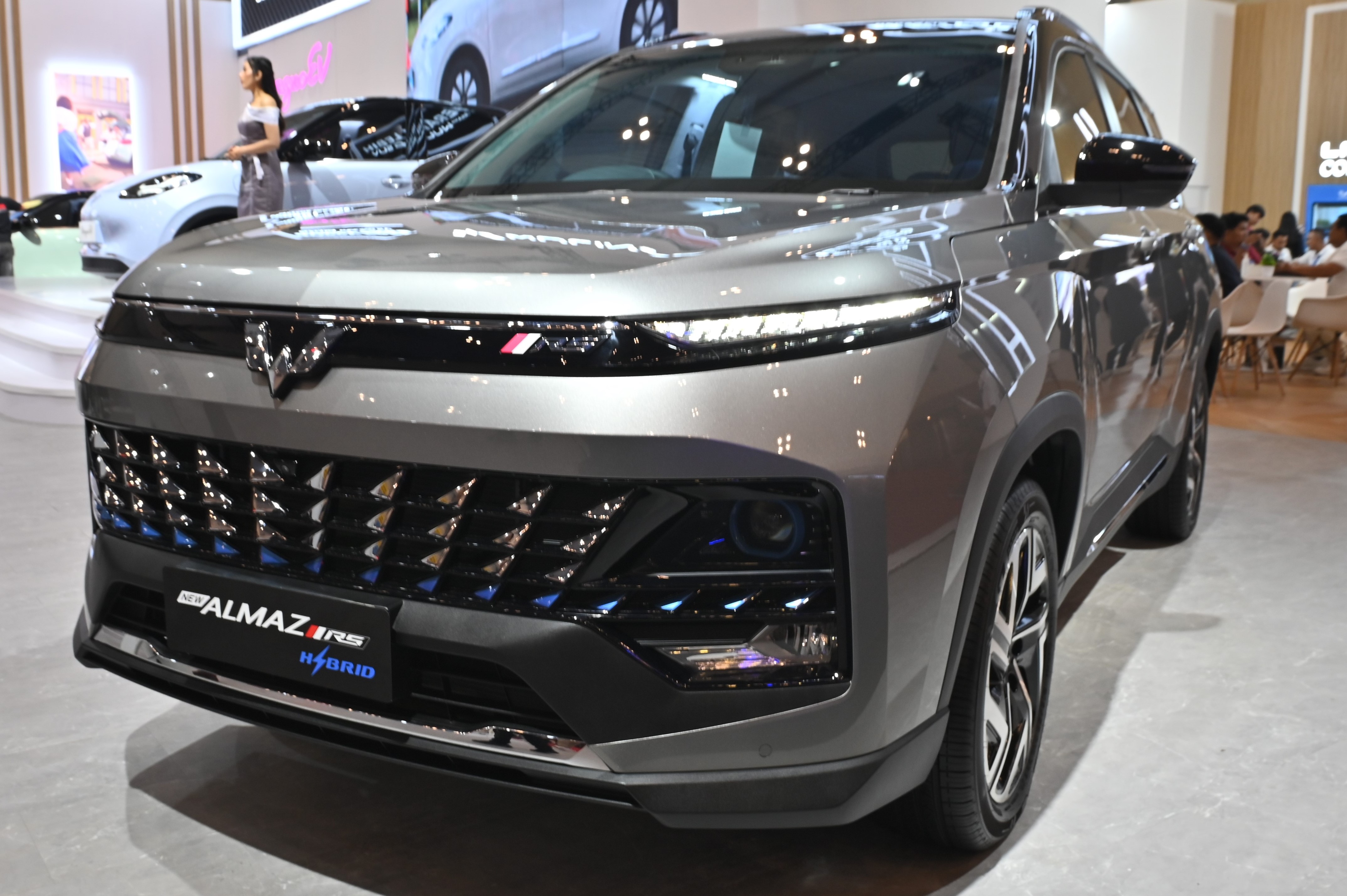 Enggak Mahal, Segini Biaya Ganti Kabel Sling Power Window Wuling Almaz