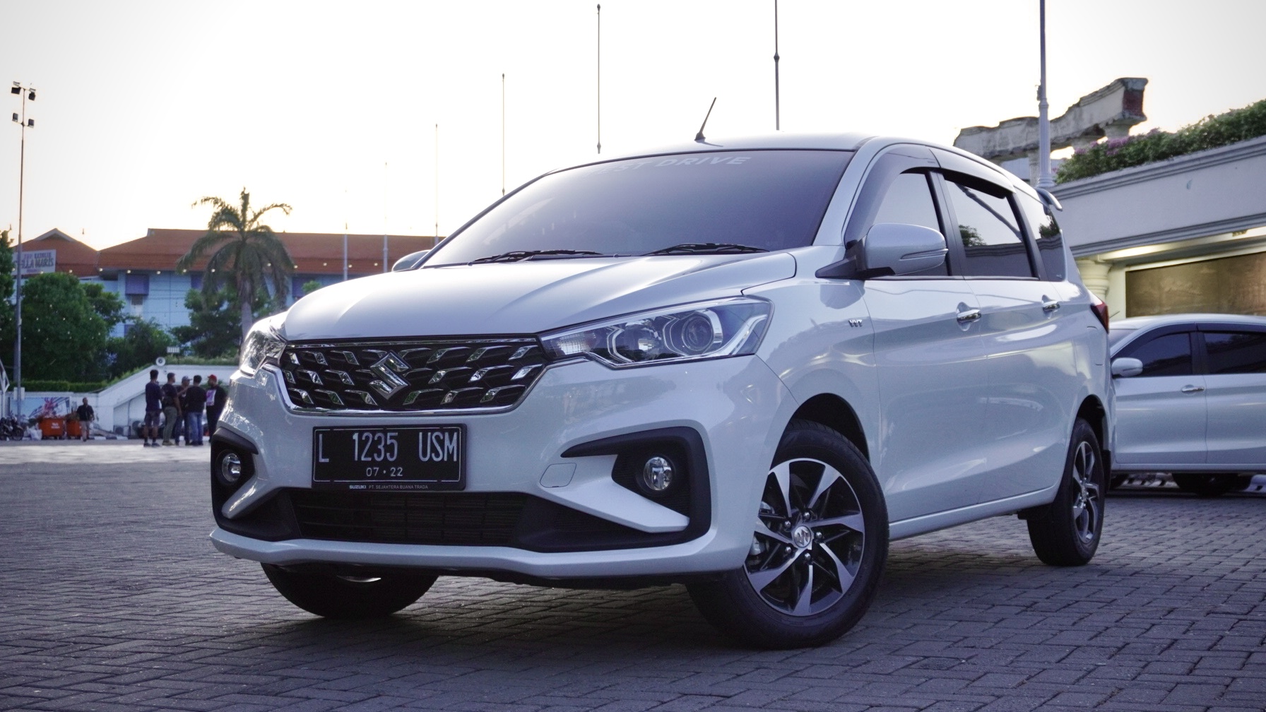 mobil keluarga, ertiga bekas, suzuki ertiga bekas, mobil bekas ertiga, harga mobil bekas ertiga, Menggiurkan Suzuki Ertiga Dijual Mulai Rp 130 Jutaan, Nih Tipenya