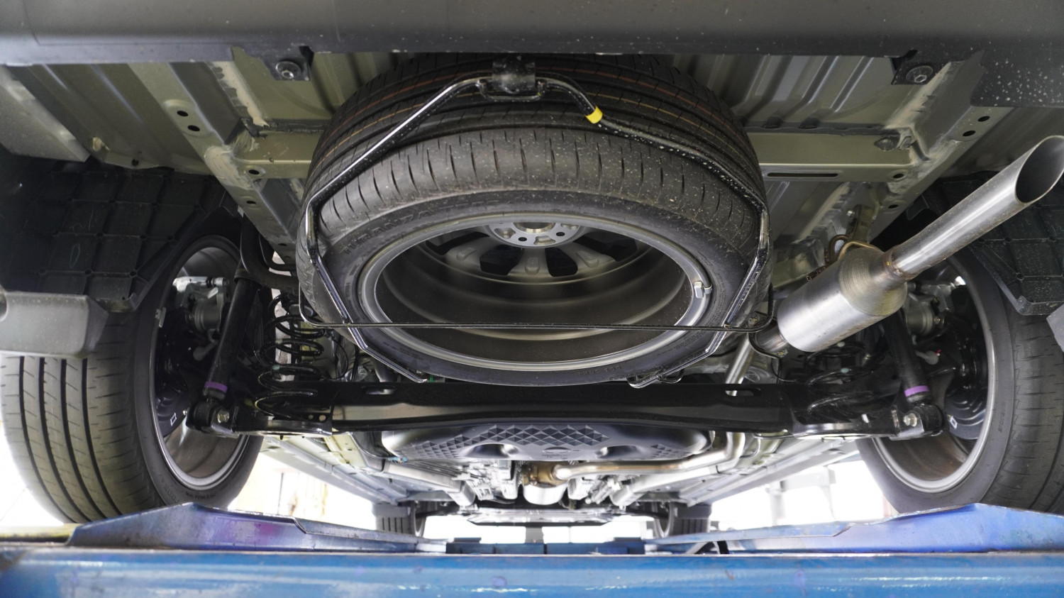 Musim Hujan, Cek Bagian Kaki-Kaki Ini Biar Enggak Gampang Rusak