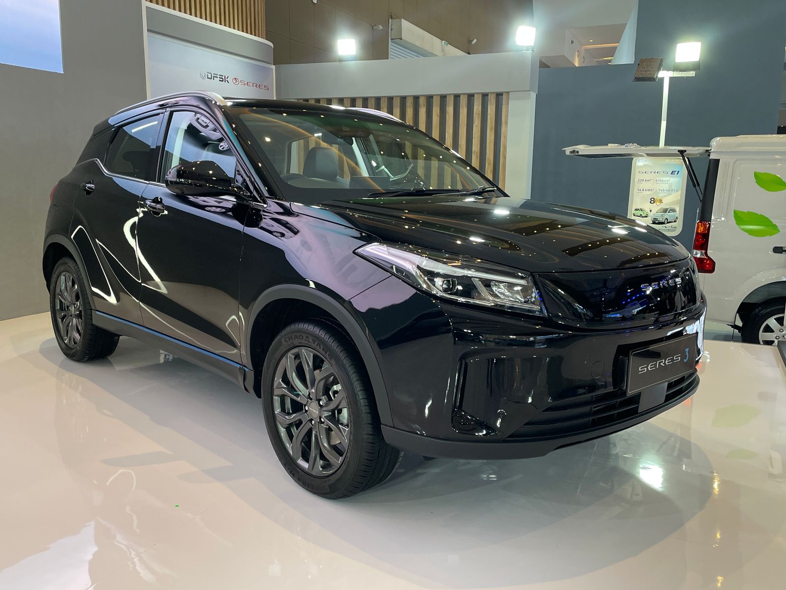 Penjualan Nol dan Tidak Dipajang di GJAW 2025, Ada Apa Dengan Seres 3?