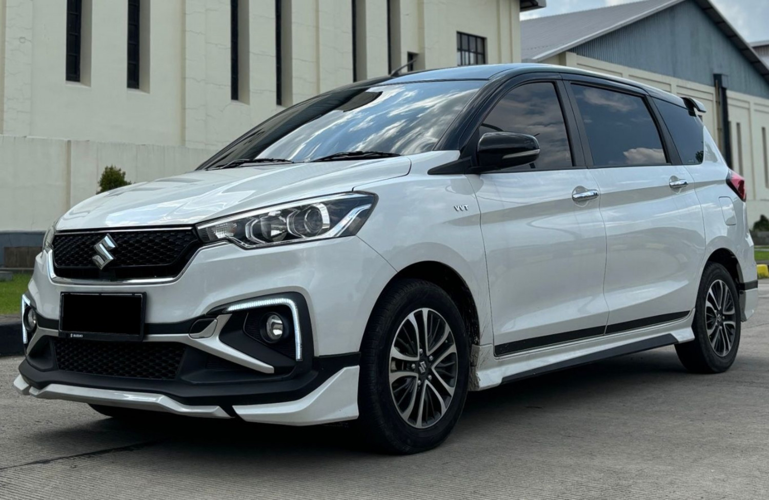 Harga Mobil Bekas Suzuki Ertiga Hybrid 2023, Bensin Irit Untuk Mudik Lebaran