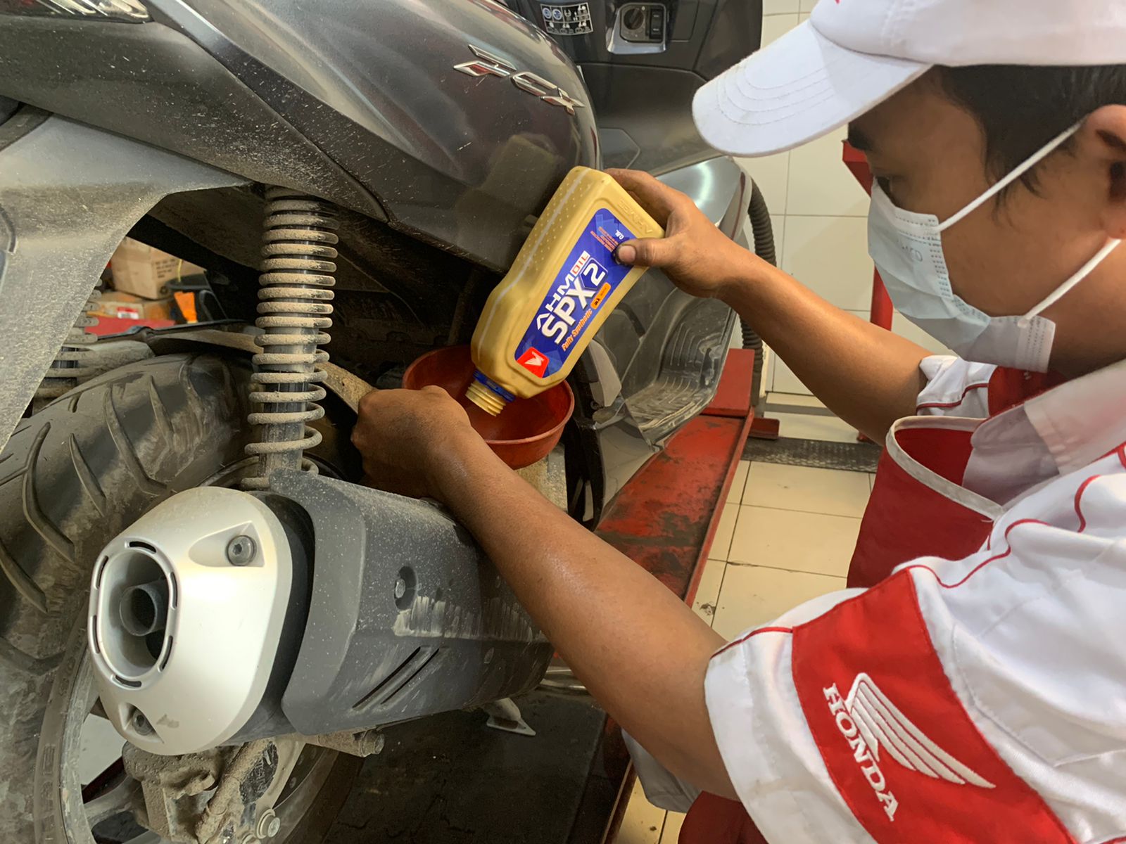 oli mesin, motor matic, matic, kekentalan oli, oli mesin motor matic, Ini Efeknya Pakai Oli Mesin Motor Lebih Kental Dari Anjuran Pabrikan