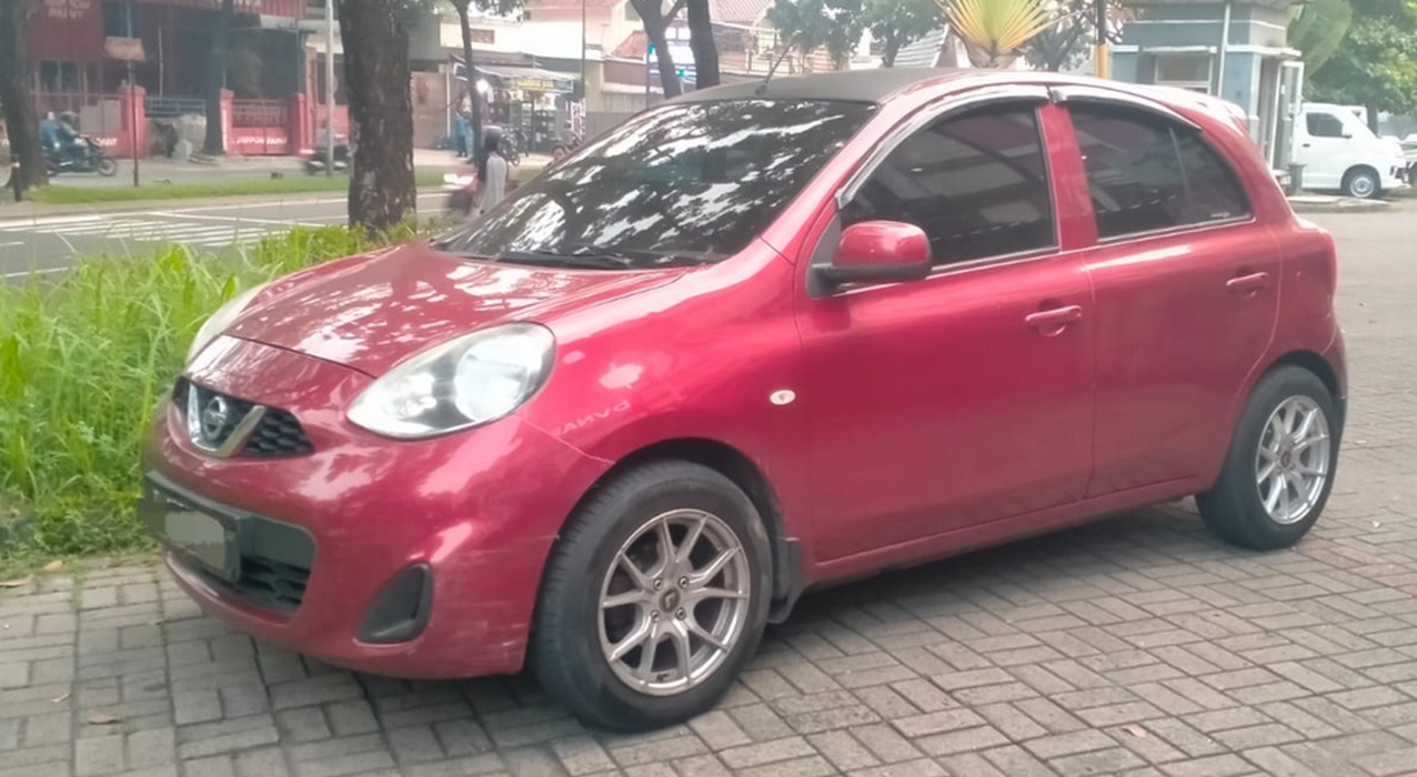 nissan march bekas, harga bekas nissan march, Nissan march 1.2, mobil bekas nissan march, Harga Nissan March 2017 Kisaran Rp 100 Juta, Cocok Untuk Anak Muda