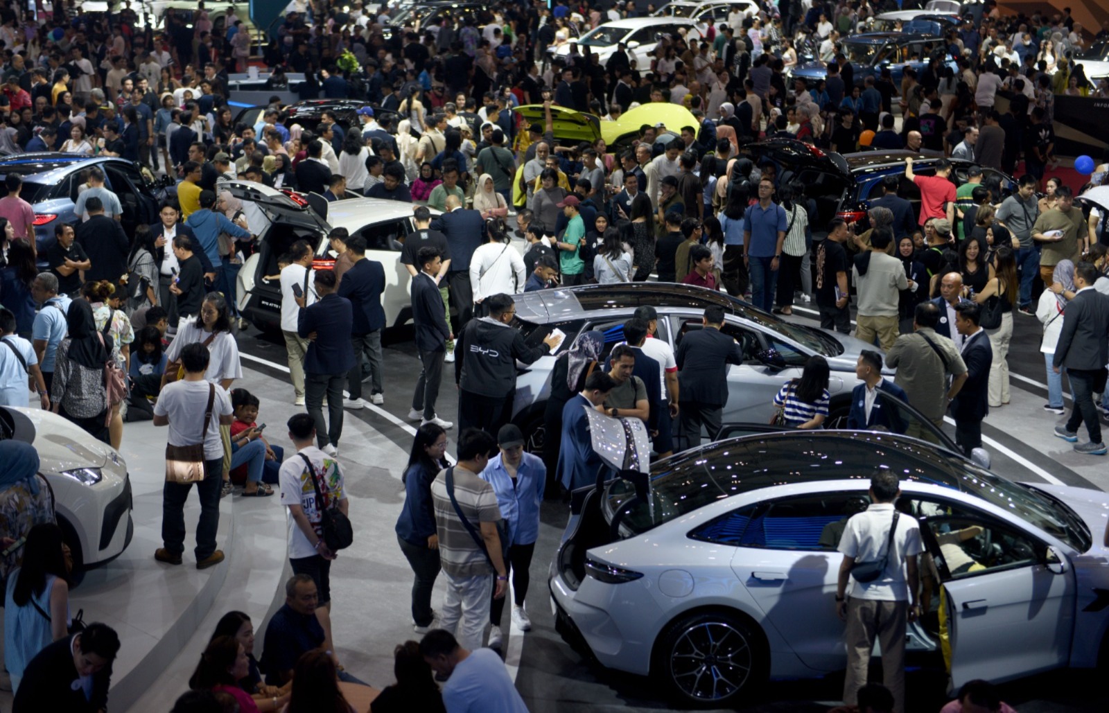 penjualan mobil, penjualan mobil baru, pasar mobil, data gaikindo, Penjualan mobil 2025, Penjualan Mobil Baru Agustus 2025 Tumbuh, Toyota Masih Jawara