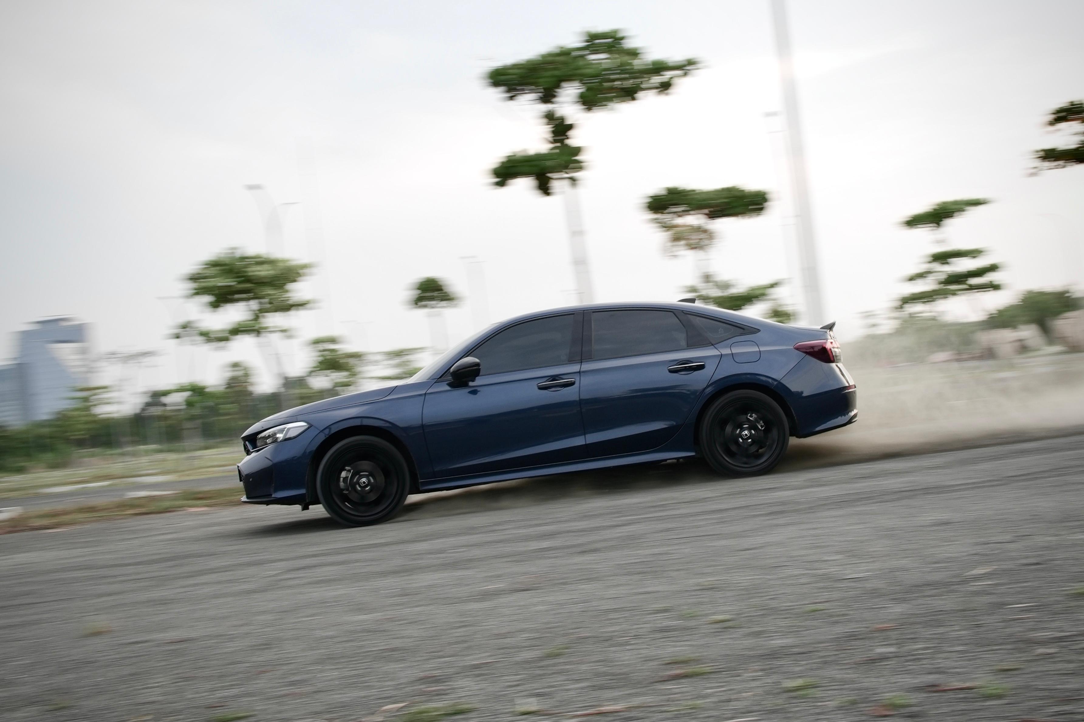 honda civic, toyota corolla altis, Toyota Corolla Altis Hybrid, Honda Civic hybrid, Sekencang Ini Honda Civic Hybrid, Bikin Corolla Altis Hybrid Minder