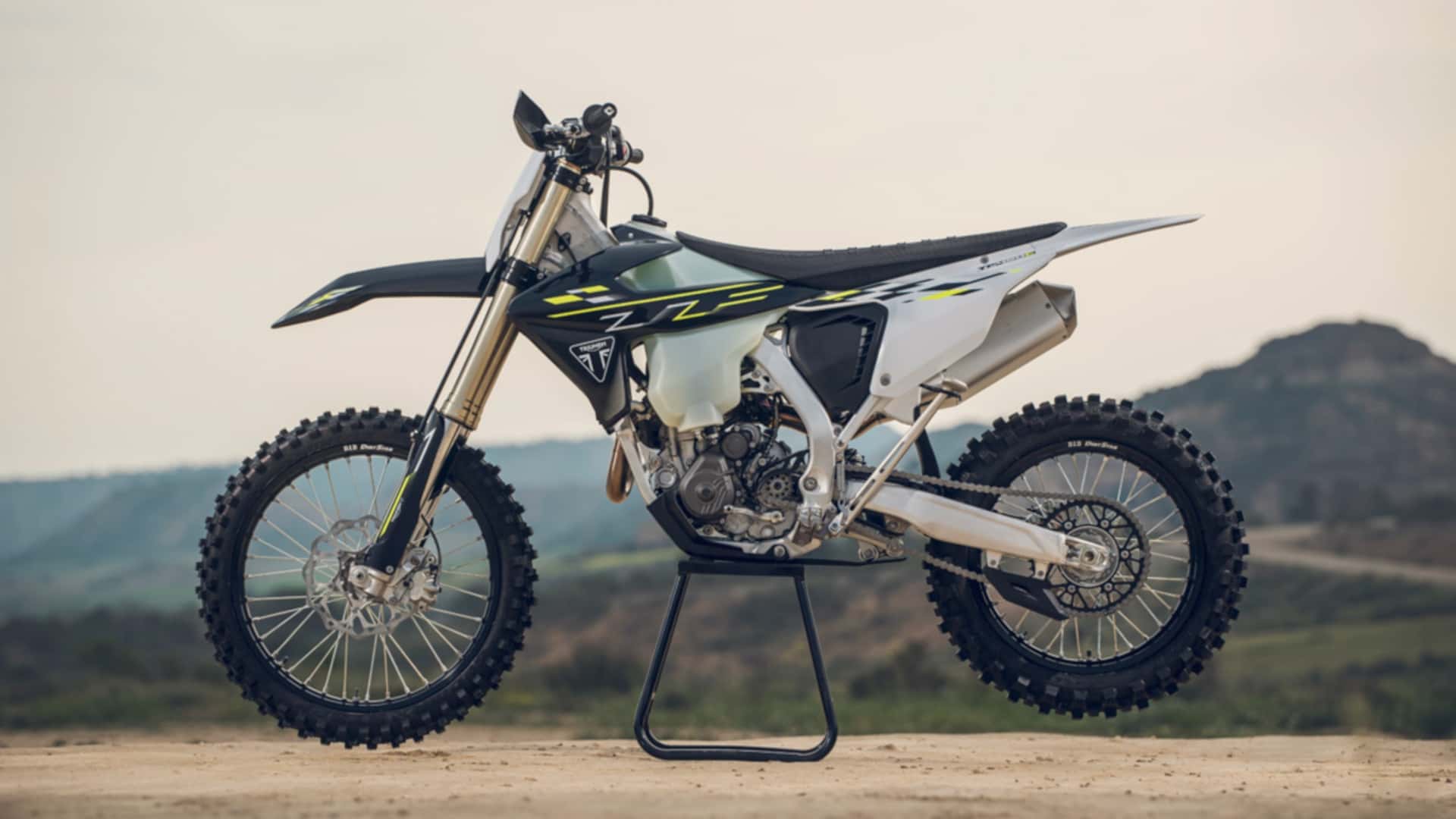 motor trail, triumph, trabas, cross country, Triumph TF 250-C, Triumph TF 450-C, motor trail triumph, Triumph Rilis Dua Motor Spek Trabasan, Siap Unjuk Gigi di Trek Terjal dan Panjang