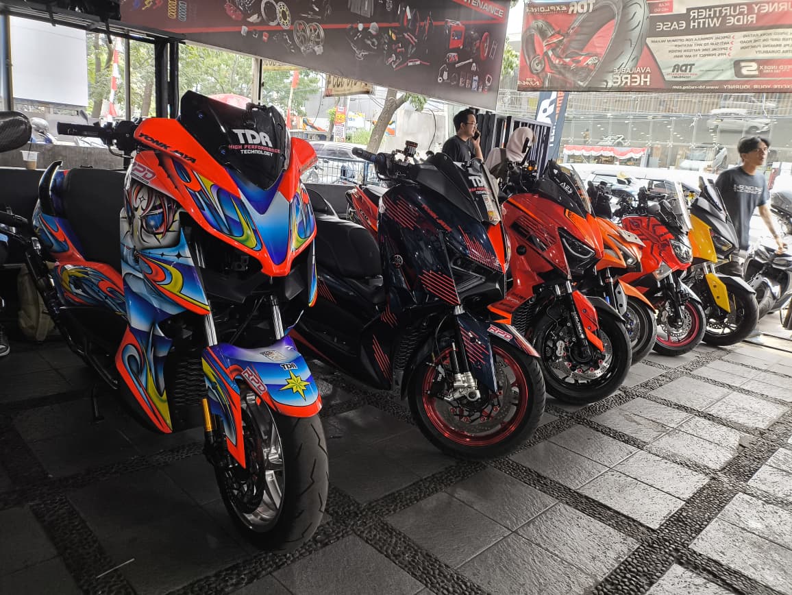 yamaha xmax, bore up, paket bore up, xmax, bore up yamaha xmax, Bore Up XMAX Jadi 300 cc 2 Jam Selesai! Bisa Langsung Dipakai Turing