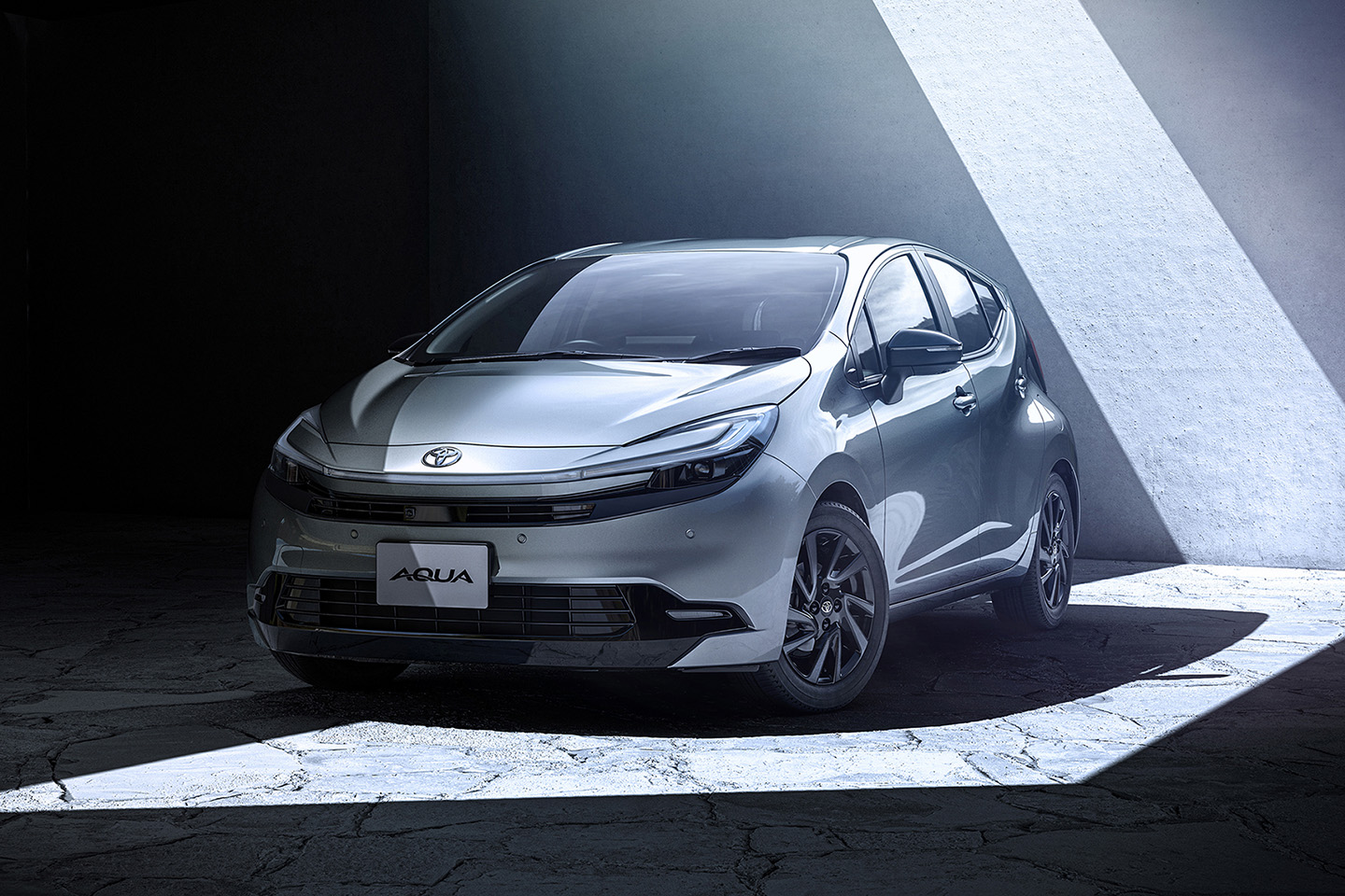 jepang, toyota, mobil baru, facelift, Toyota Aqua, Sekarang Lebih Ganteng dari Toyota Yaris, Ini Spek Toyota Aqua Terbaru