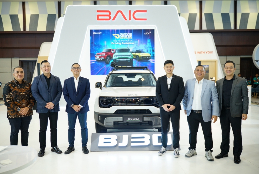 giias, BAIC, BJ40 Plus, X55-II, GIIAS Semarang 2025, BJ30 Hyrbid, BAIC Gaspol di GIIAS Semarang 2025, Harga BJ30 Hybrid Turun Rp 30 Juta