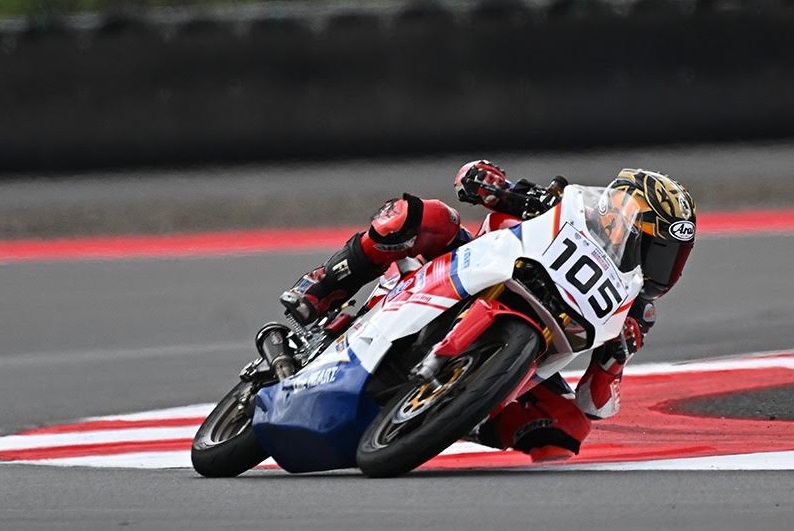 honda cbr150r, andi gilang, astra motor racing team, Mandalika Racing Series (MRS), Honda CBR 150R Nggak Kasih Ampun, Pembalap AHRT Sikat 2 Podium di Mandalika Racing Series
