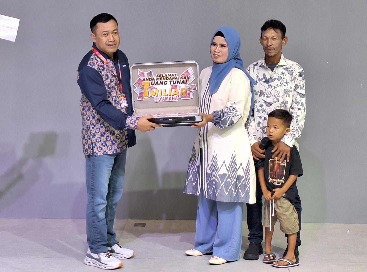 yamaha, nelayan, Mio M3, program miliarder Yamaha, Kisah Keluarga Nelayan Dapat Rp 1 Milyar dari Yamaha, Susah Sekolah Kalau Gak Ada Motor