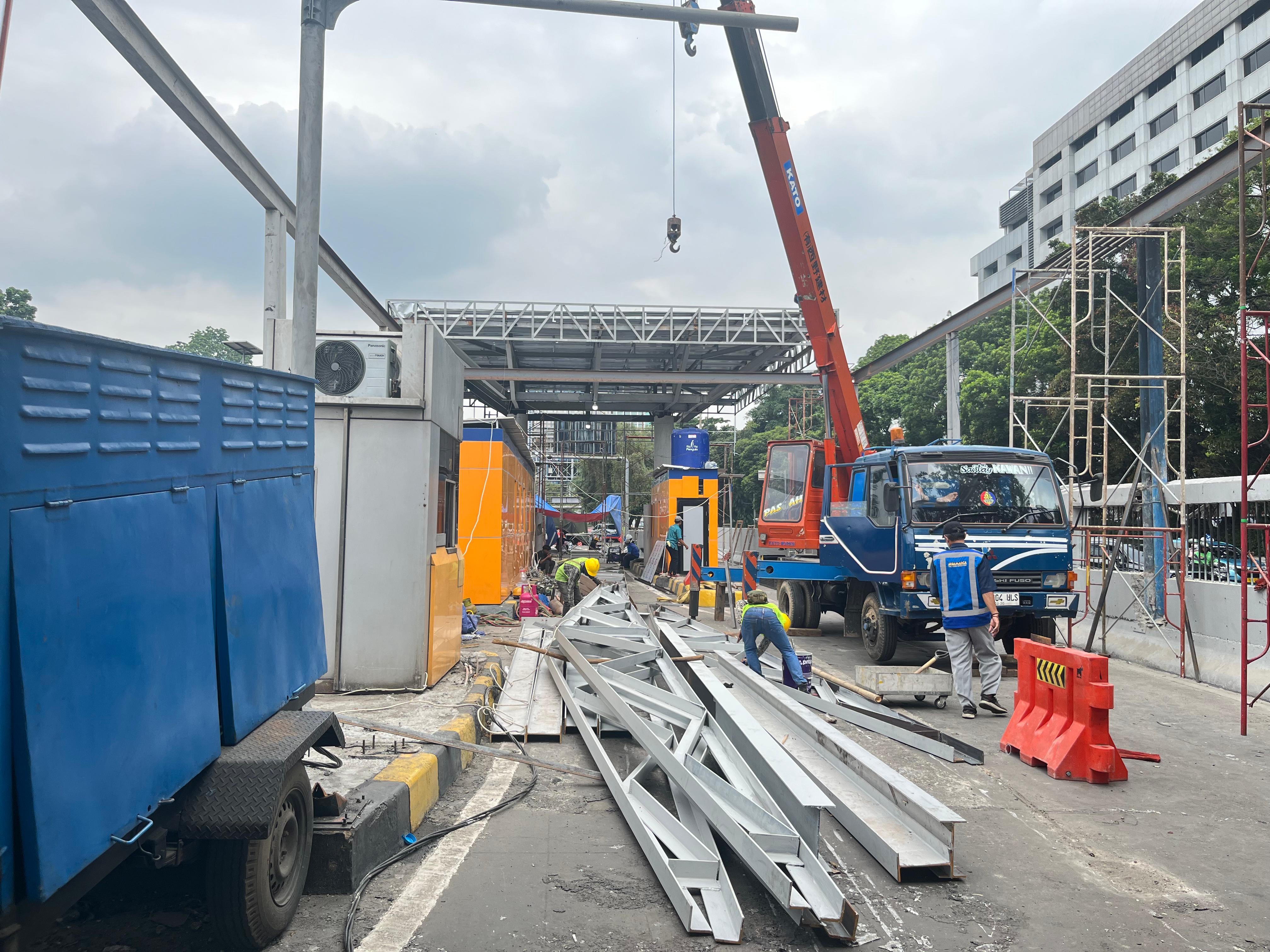 tol cawang, tomang, tol dalam kota, Jasamarga, Gerbang Tol (GT), Belum Bisa Dilalui, Ini Target Perbaikan Gerbang Tol Cawang-Tomang-Pluit
