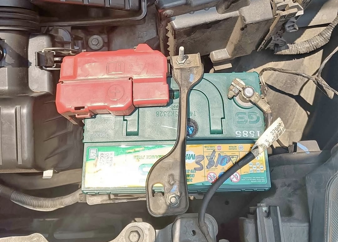 mobil, aki kering, aki basah, aki mobil, Mana yang Lebih Cocok untuk Harian, Aki Mobil Basah atau Kering?