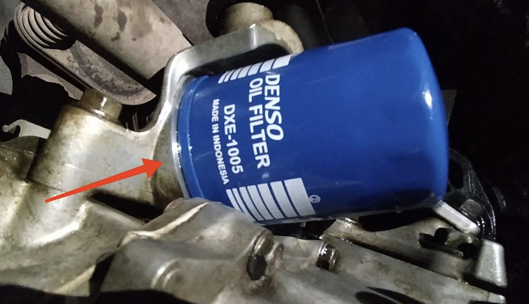 mobil, oli mobil, filter, filter oli, filter oli asli, Filter Oli Mobil Rembes? Ini Penjelasan Lengkap dari Bengkel