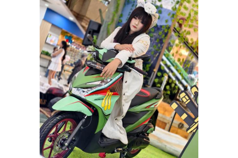 one piece, honda beat, tahilalats, Honda BeAT One Piece x Tahilalats Jadi Buruan Fans di Surabaya