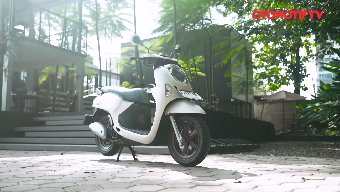 honda scoopy, harga motor honda, harga motor baru, Harga honda scoopy, harga scoopy, harga scoopy baru, Harga Beda Tergantung Tipe, Intip Harga 4 Varian Honda Scoopy Update Oktober 2025