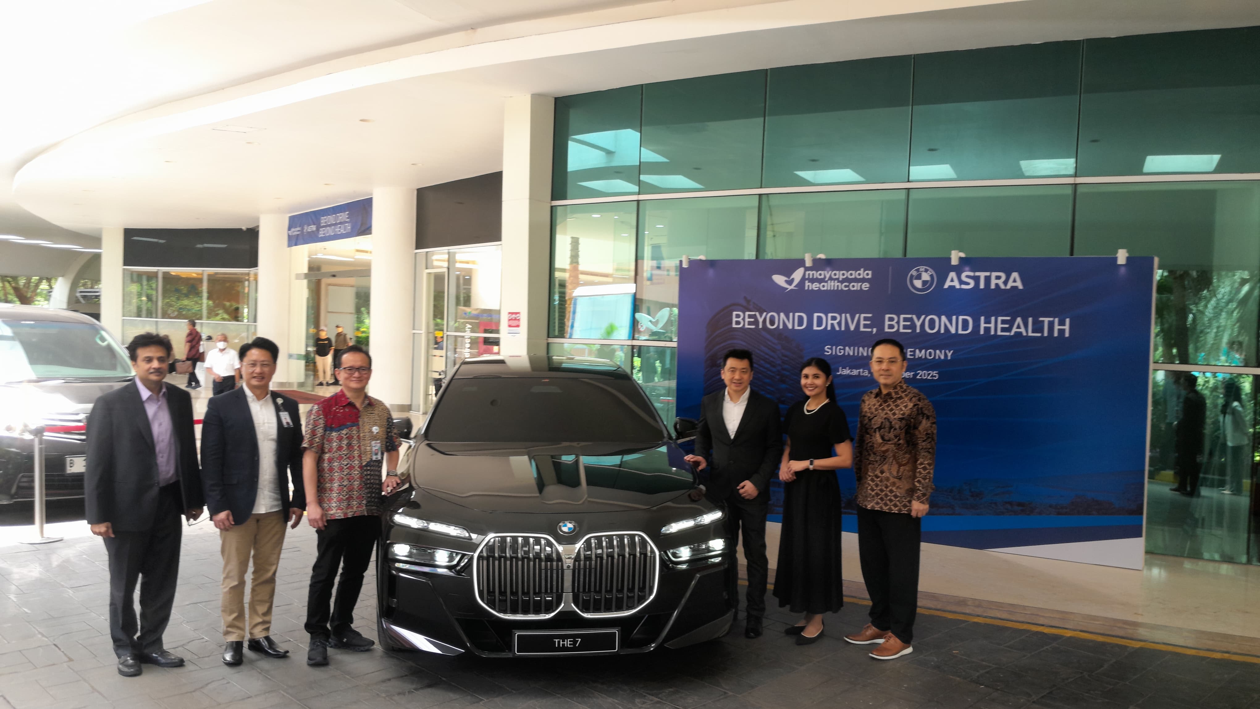mayapada, bmw astra, Mayapada Healthcare, Layanan Antar-Jemput Mewah Kini Merambah Dunia Kesehatan, BMW Astra dan Mayapada Jalin Kerja Sama