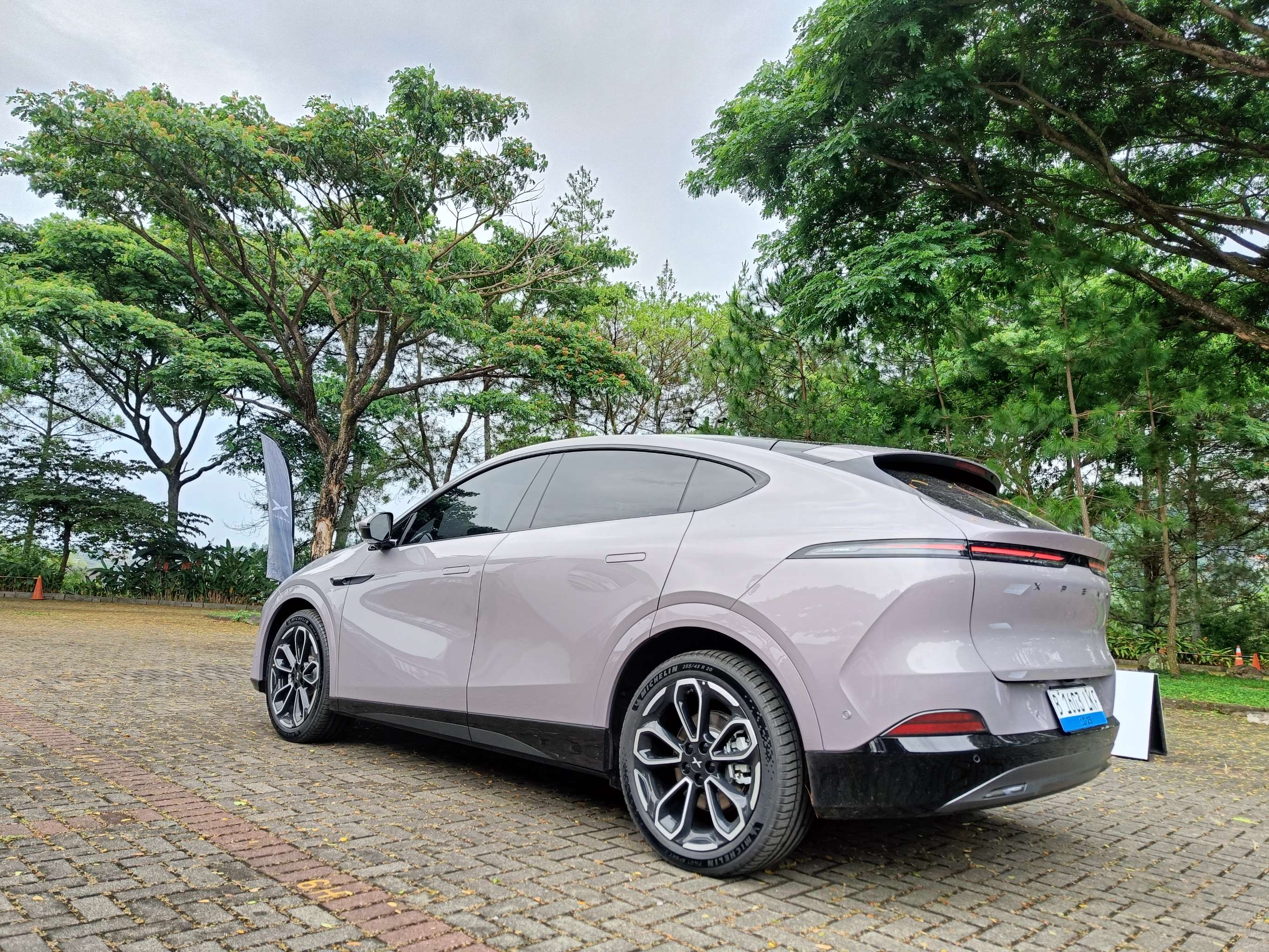 baterai, mobil listrik, jarak tempuh, pengecasan, Xpeng G6 Pro, Ini Perbedaan XPeng G6 Biasa sama G6 Pro yang Perlu Diketahui