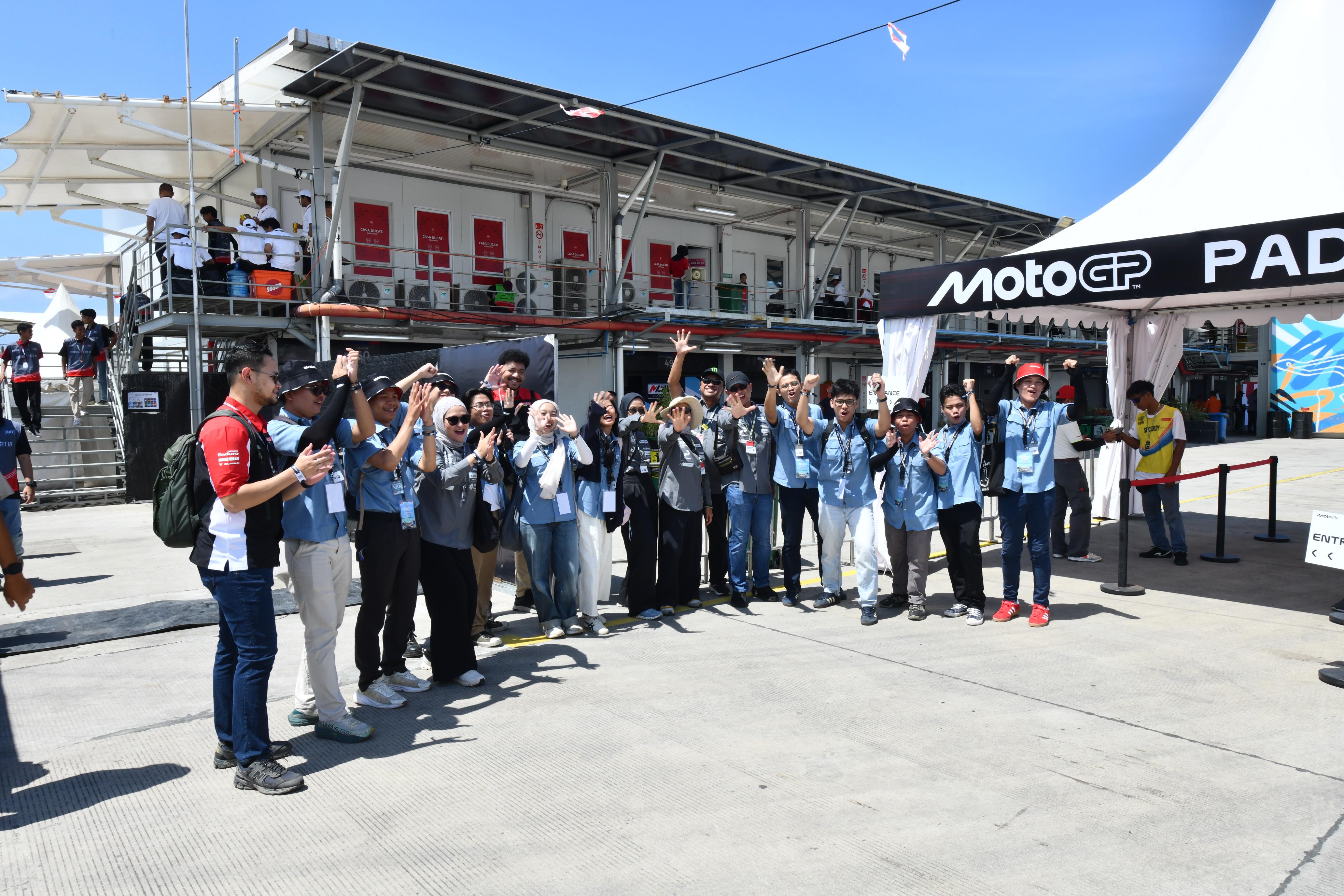 pertamina, Mandalika, motogp mandalika, MotoGP Indonesia 2025, Pertamina Goes To Campus, Tak Cuma Nonton TV, Mahasiswa Berprestasi PGTC Berkesempatan Hadir Langsung di MotoGP Mandalika