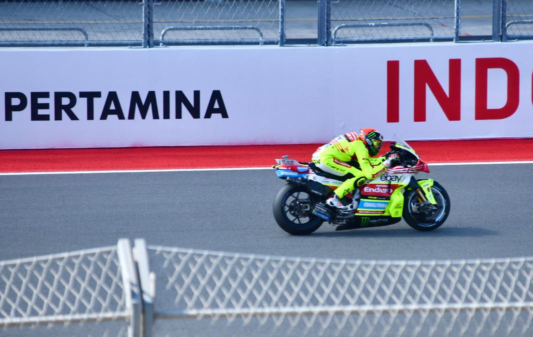 pertamina, motogp mandalika, pertamina mandalika international circuit, Fadjar Djoko Santoso, Pertamina Grand Prix of Indonesia 2025, Sukses Angkat Citra Lombok di Mata Dunia, Begini Pujian Wisatawan Asing di MotoGP Mandalika