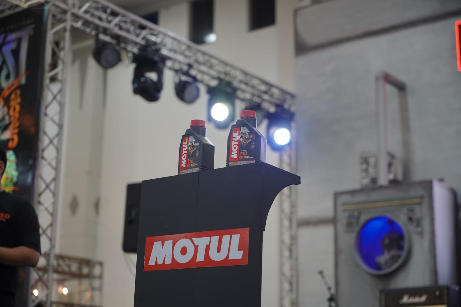 oli samping, oli motul, oli samping Motul, MOTUL 710 2T, Motul Luncurkan Oli Samping 710 2T, Sudah Full Synthetic dan Ester