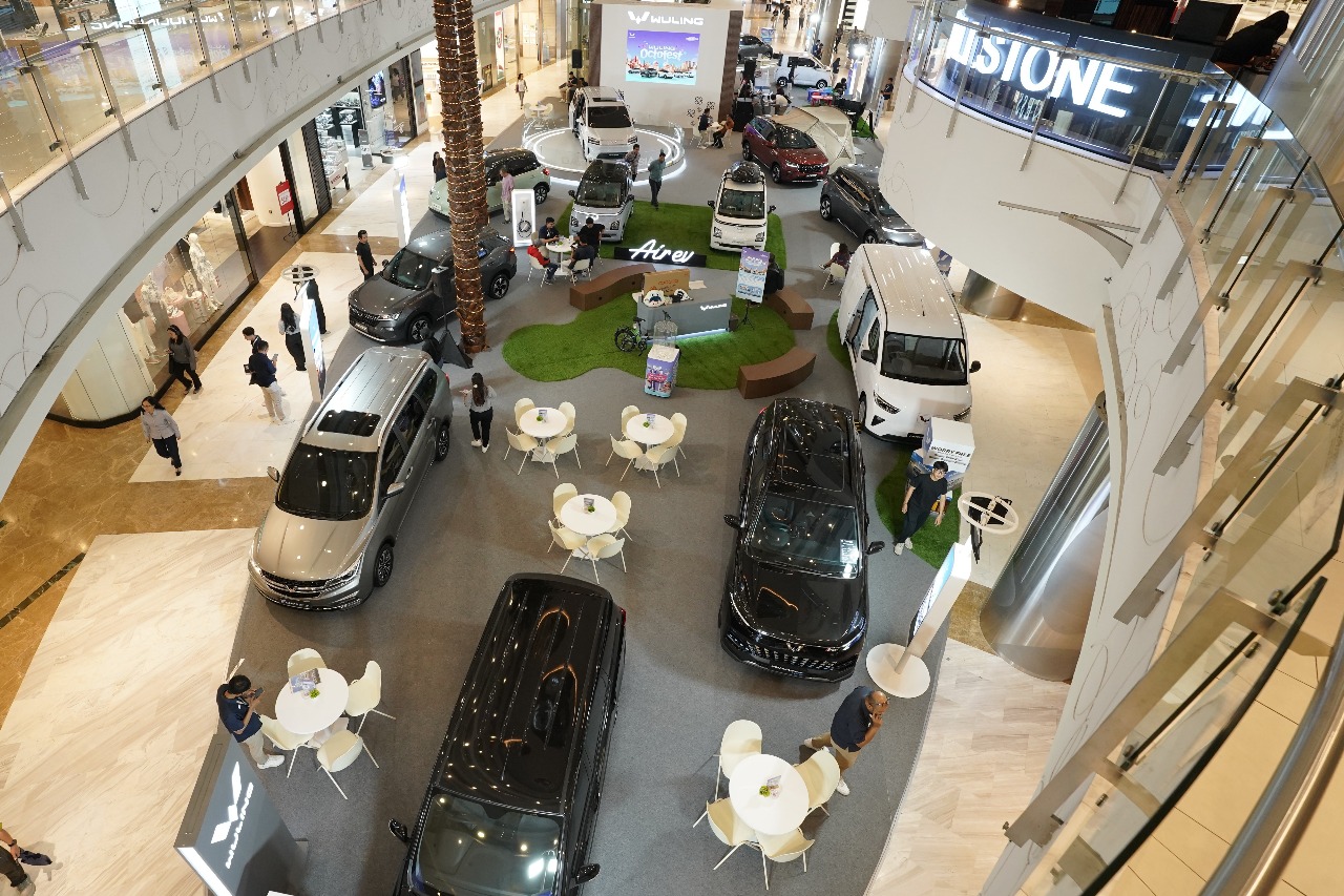 mobil listrik, mobil hybrid, wuling motors, promo wuling, Pameran wuling, Wuling Gelar Pameran di Central Park Mall, Kasih DP Ringan Hingga Gratis BinguoEV