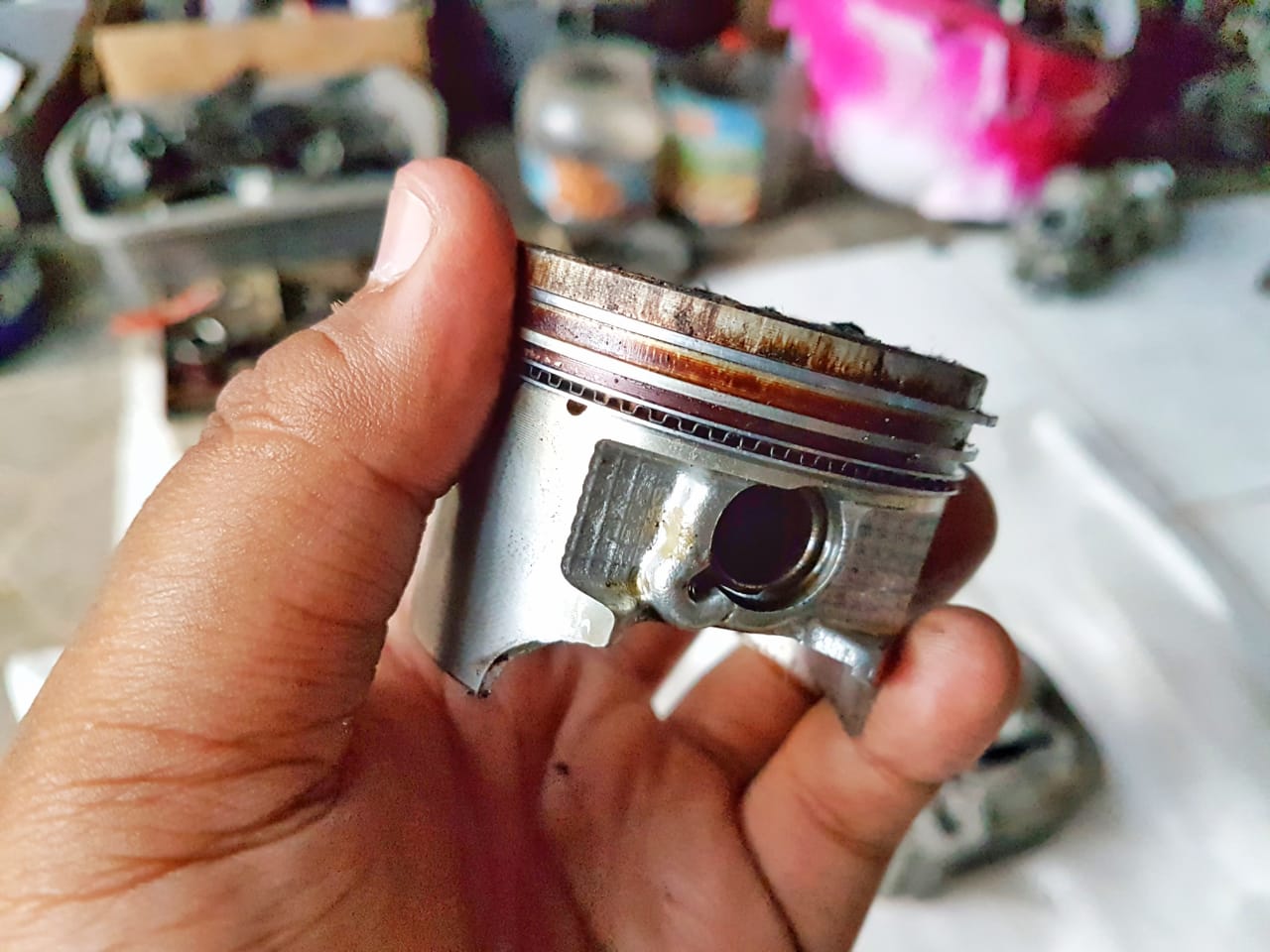 motor bekas, ring piston, ring piston motor, ring piston murah, ring piston kw, efek samping pakai ring piston murah, Enam Efek Samping Pakai Ring Piston Harga Murahan di Motor Bekas