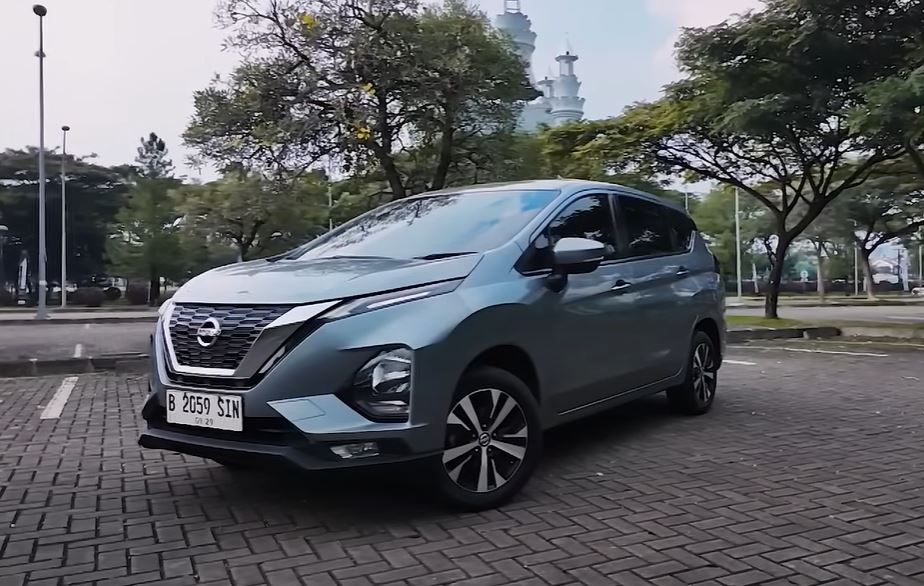 mobil baru, lmpv, nissan livina, harga nissan livina, Masih Cocok Jadi Pilihan Mobil Keluarga, Cek Harga Nissan Livina NIK 2025