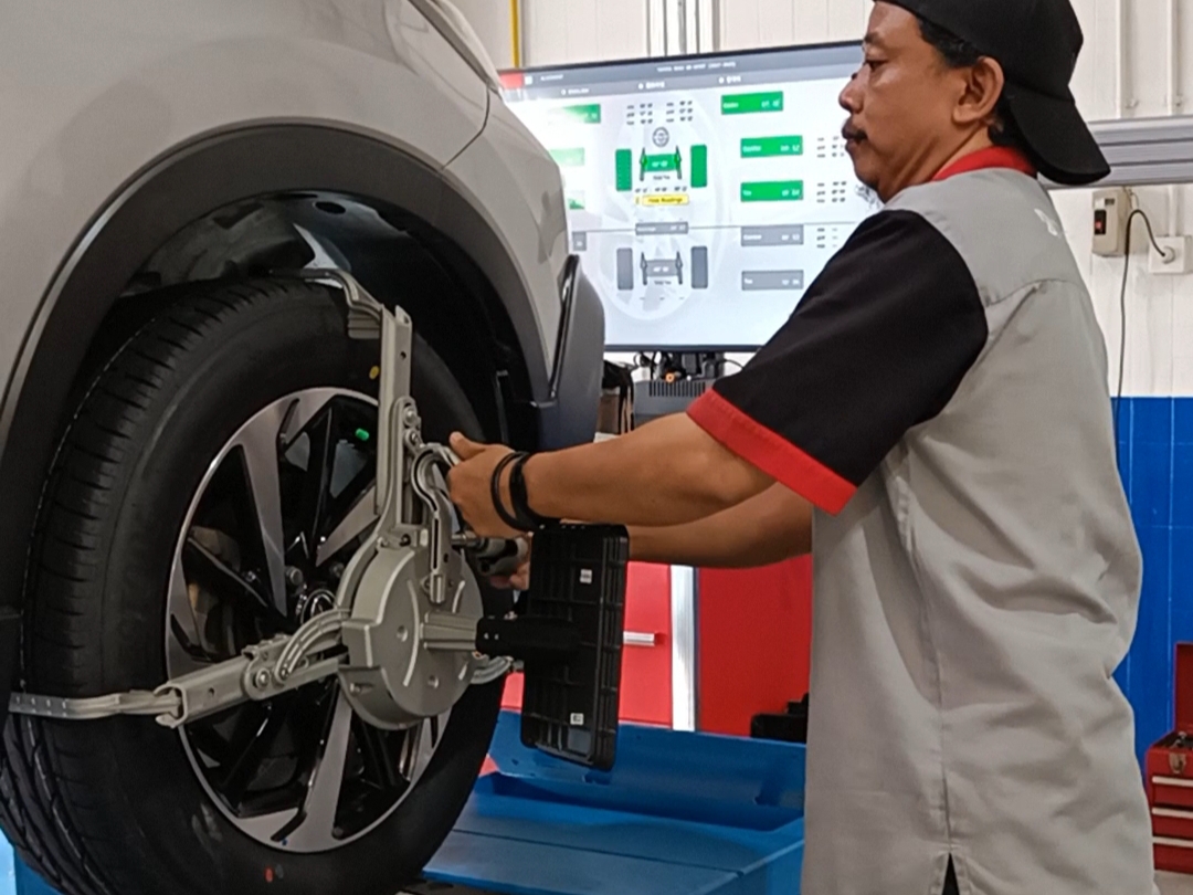 roda, Kaki-kaki, spooring, kelurusan roda, Enggak Lama, Segini Waktu yang Dibutuhkan Spooring di Bengkel