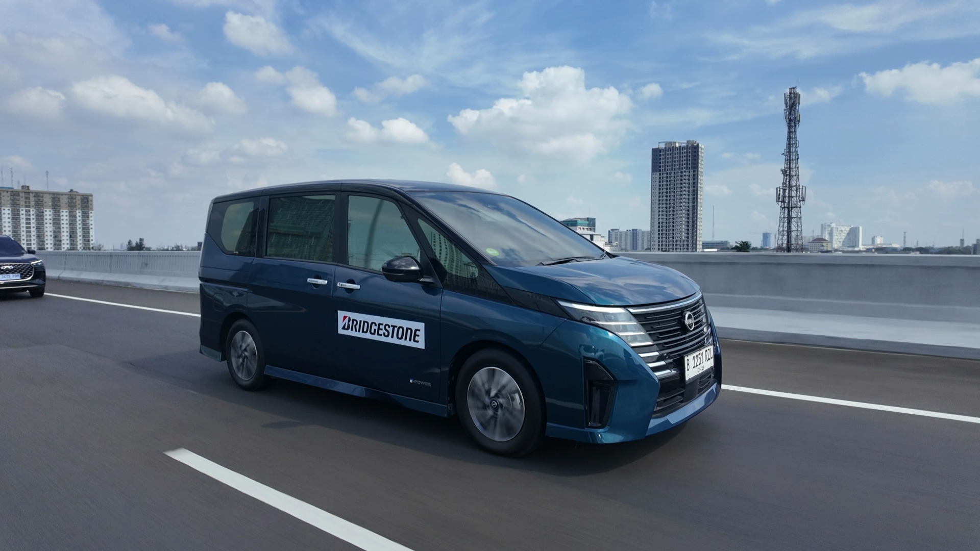 nissan serena, mobil hybrid, hybrid challenge, Nissan Serena e-Power, Sensasi Berkendara EV Tanpa Perlu Khawatir