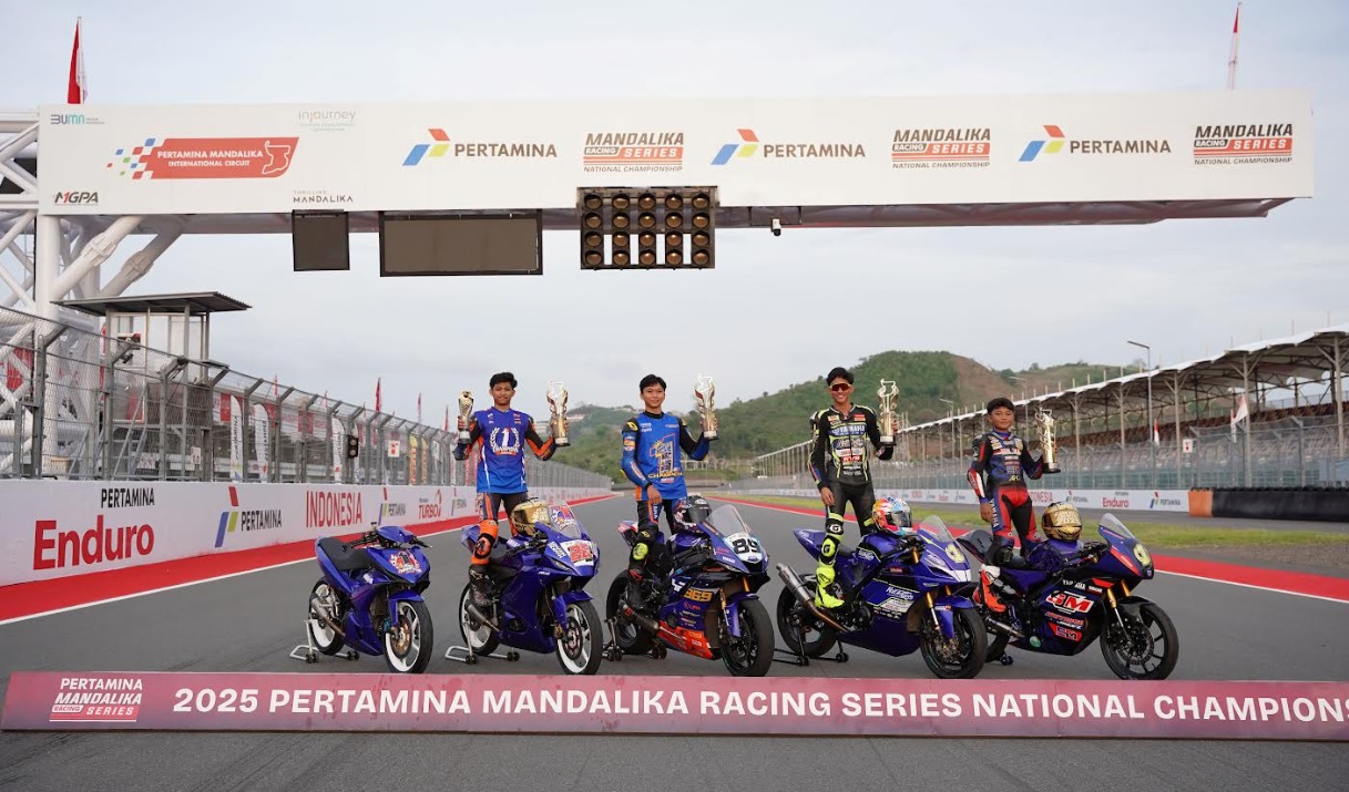 4 Pembalap Yamaha Sapu Bersih Gelar Juara Kejurnas Mandalika Racing Series 2025