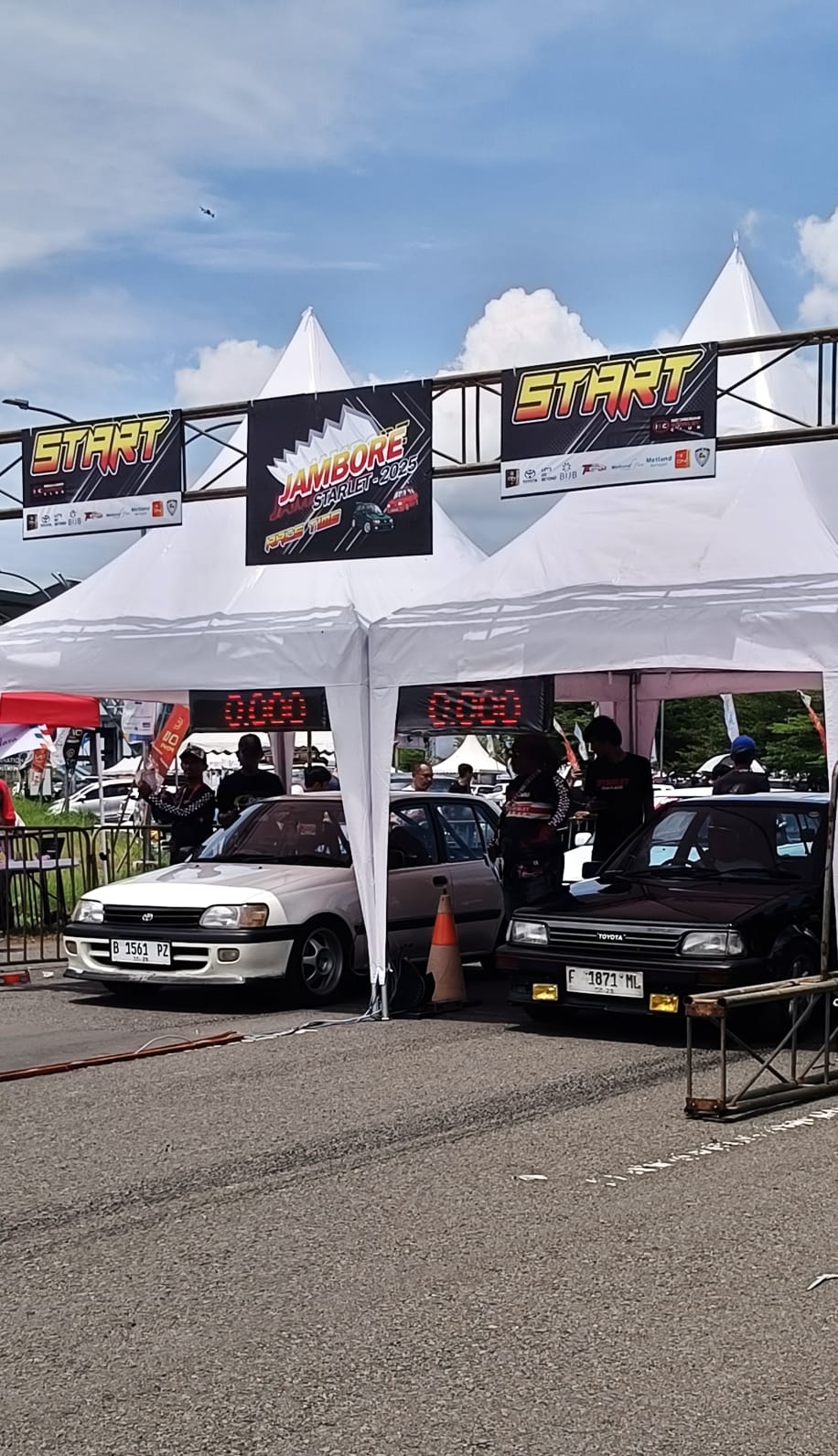 Indonesia Starlet Club Gelar Jambore, Adu Cepat di Lintasan Drag Race