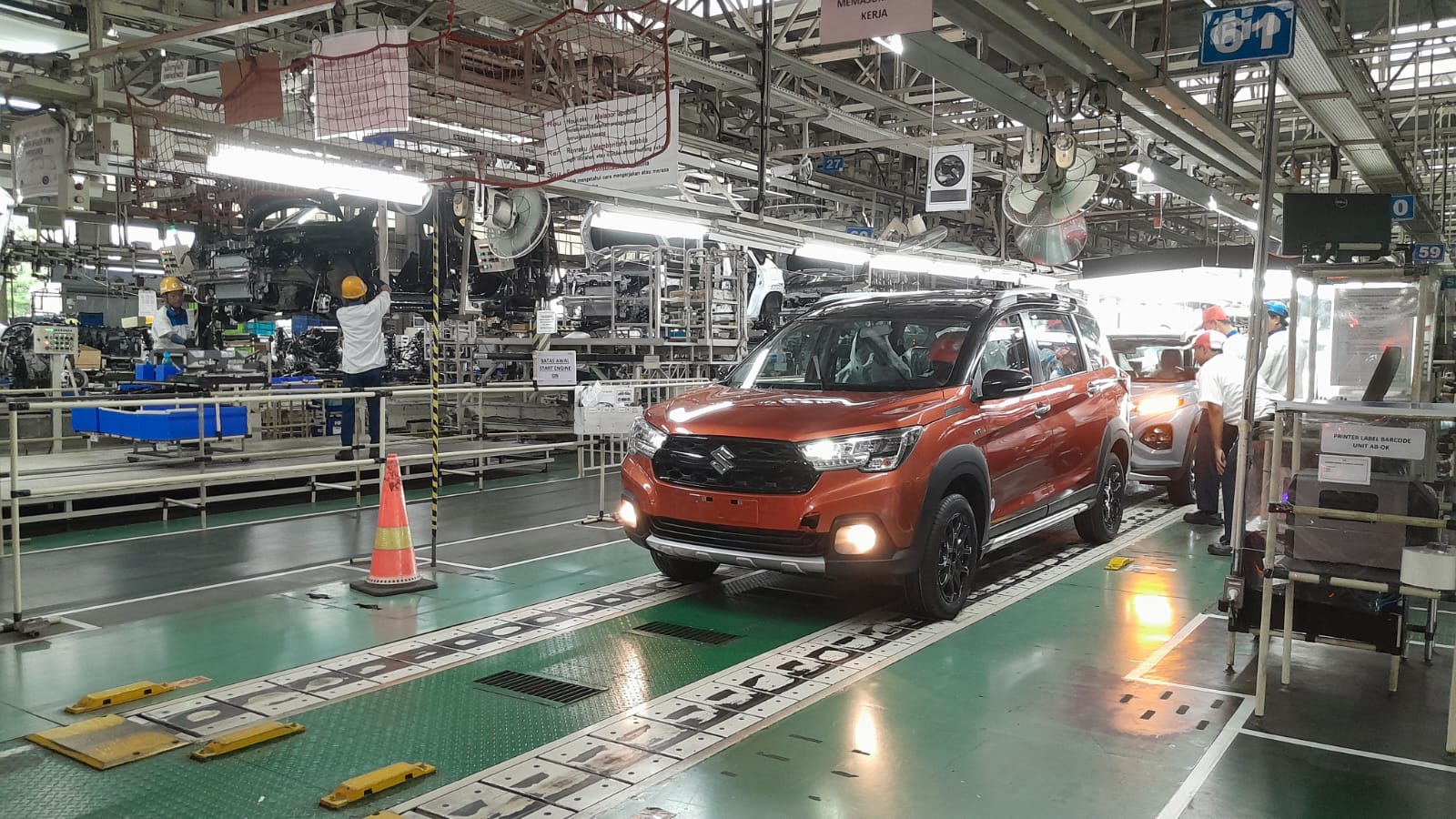 Suzuki Ungkap Kontribusi Ekspor Mobil-Motor, Segini Angkanya